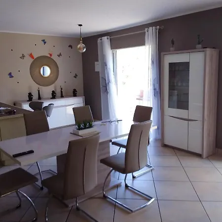 Maison De 3 Chambres A A 800 M De La Plage Avec Jardin Clos Et Wifi Prázdninový dům Poggio Mezzana